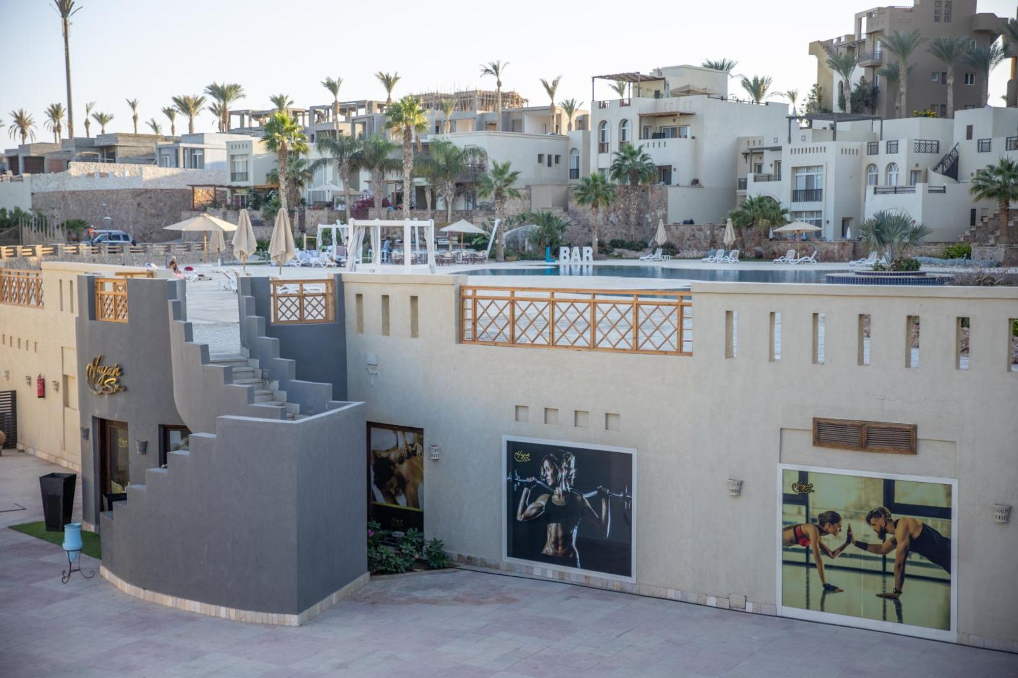 3-bedroom In Azzurra With Private Garden And Sea View Non Egyptians Only Apartment Hurghada