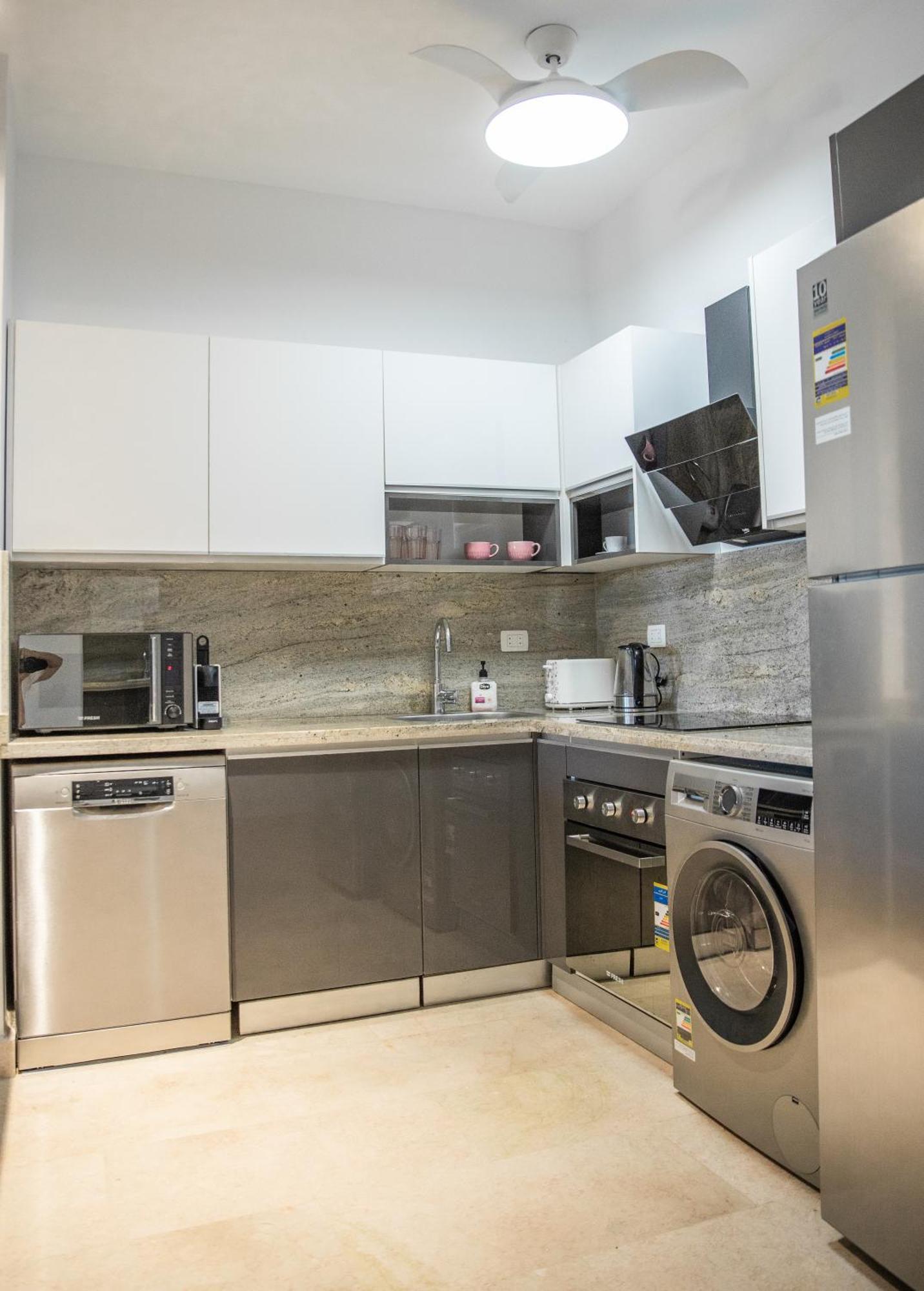3-bedroom In Azzurra With Private Garden And Sea View Non Egyptians Only