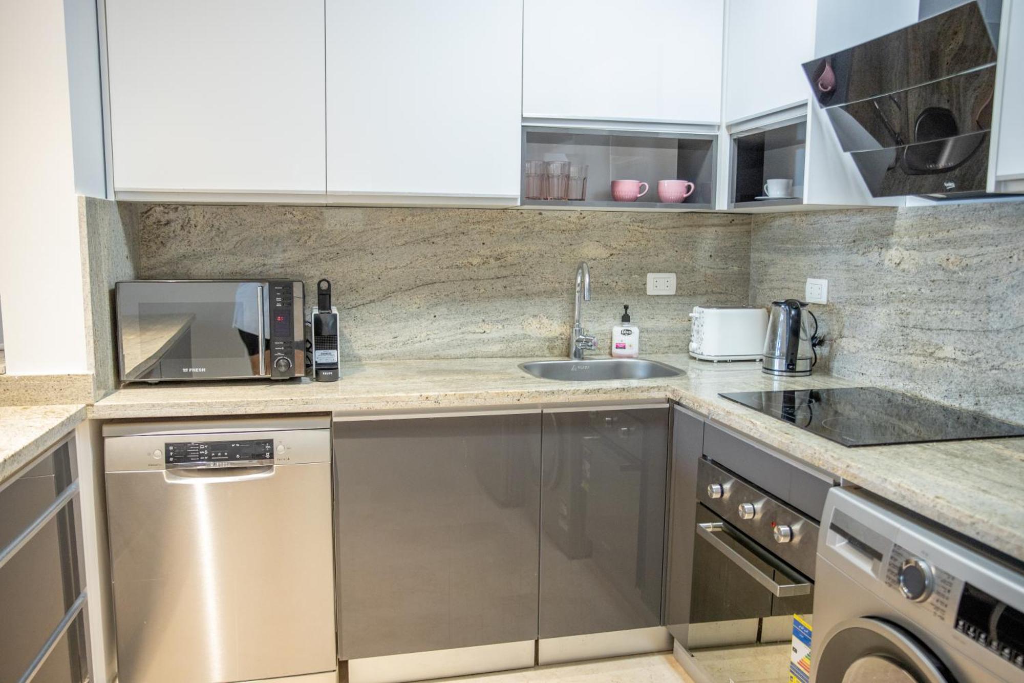 3-bedroom In Azzurra With Private Garden And Sea View Non Egyptians Only